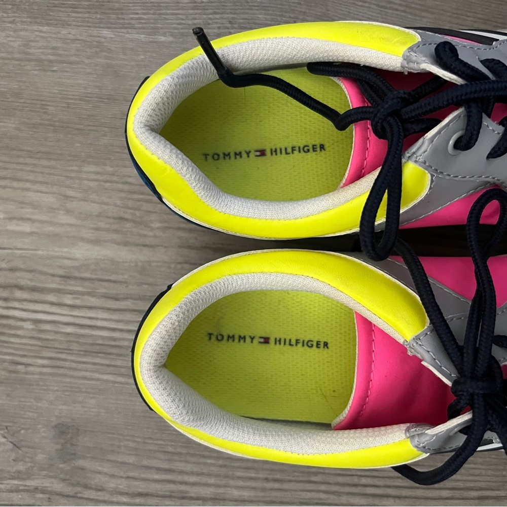 Tommy Hilfiger Neon  Sneakers - Picture 7 of 11